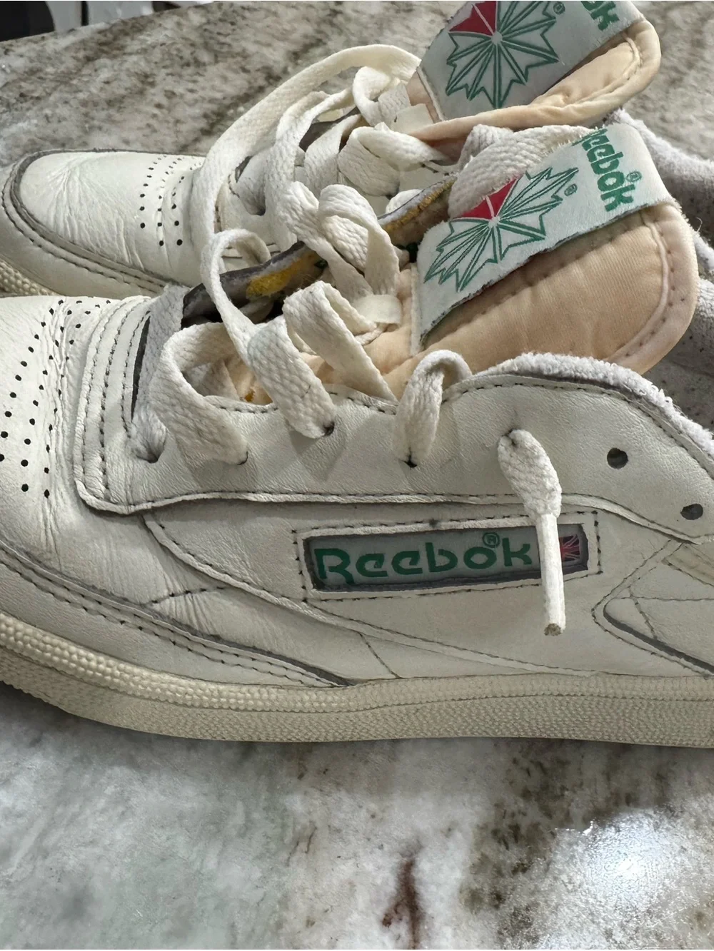 Reebok Men's White Leather with Green & Red Logo Classic C85